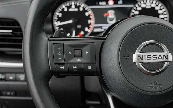 Nissan Qashqai cena 115850 przebieg: 25652, rok produkcji 2021 z Dębica małe 667